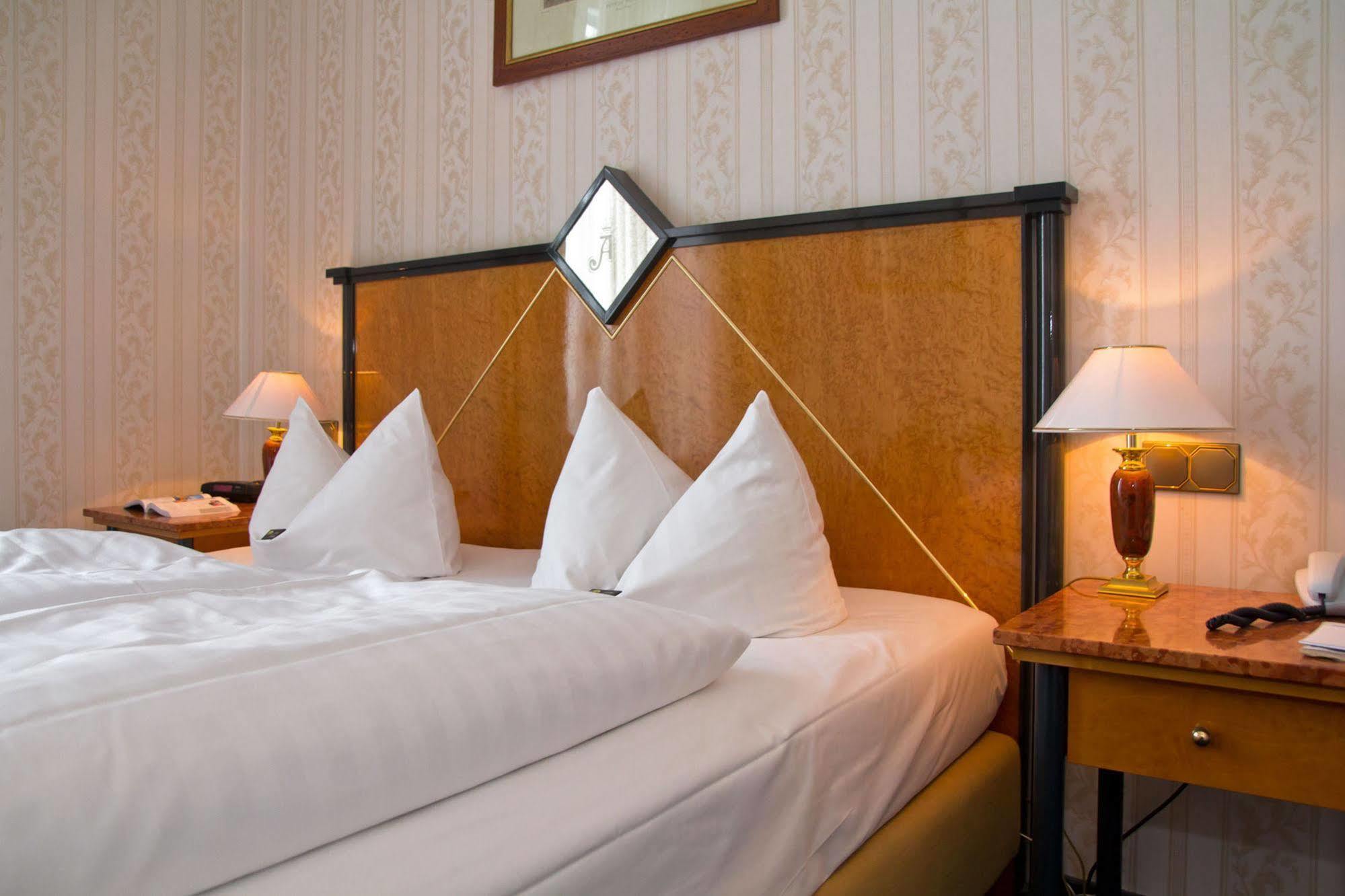 Seetelhotel Strandhotel Atlantic Heringsdorf  Exterior photo